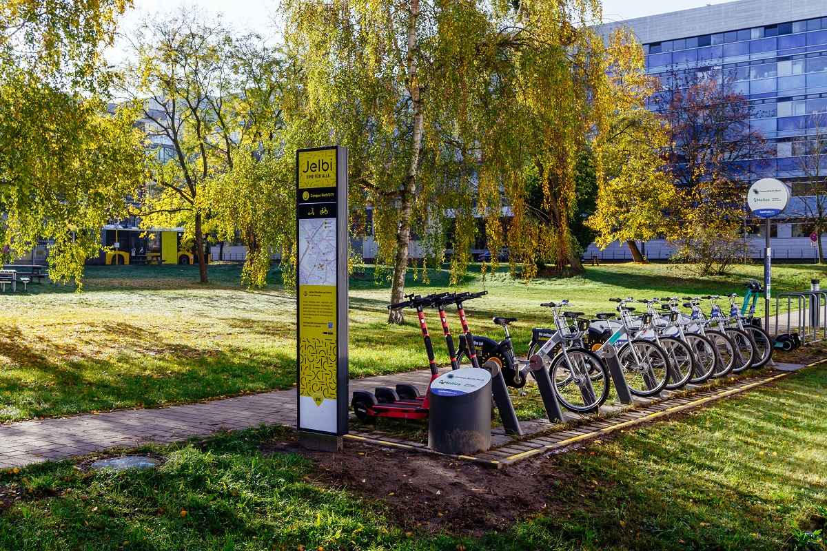 Jelbi auf dem Wissenschafts- und Technologiecampus Berlin-Buch (Foto: Elke Stamm/BVG)